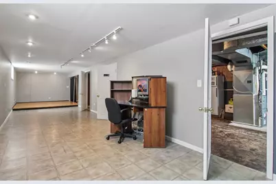 8525 S Keeler Avenue, Chicago, IL 60652 - Photo 12