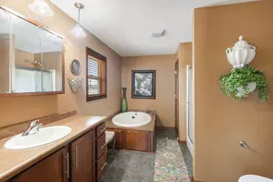 2019 N Woodlawn Park Ave, McHenry, IL 60051 - Photo 16