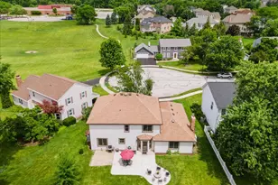 1573 Clemson Dr, Naperville, IL 60565 - Photo 2