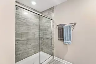 530 Pershing Ct, Barrington, IL 60010 - Photo 18