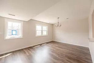 9501 S Racine Ave, Chicago, IL 60643 - Photo 4