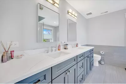 616 Birchwood Avenue, Des Plaines, IL 60018 - Photo 32