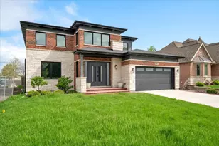 616 Birchwood Ave, Des Plaines, IL 60018 - Photo 2