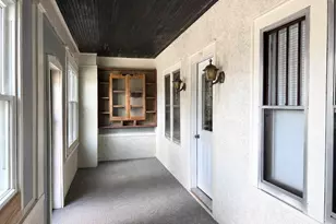 708 12th St, Peru, IL 61354 - Photo 2
