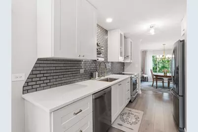 423 Deer Trail Hill Trail, Lake Barrington, IL 60010 - Photo 16