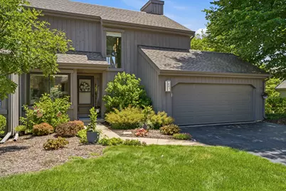 423 Deer Trail Hill Trail, Lake Barrington, IL 60010 - Photo 6