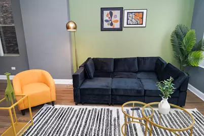 321 S Richmond Street #2, Chicago, IL 60612 - Photo 4