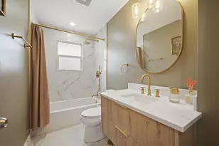 607 N Van Auken St, Elmhurst, IL 60126 - Photo 16
