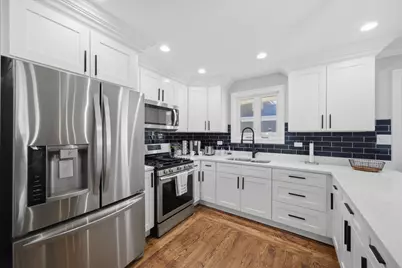 607 N Van Auken Street, Elmhurst, IL 60126 - Photo 12