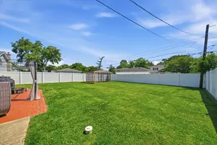 607 N Van Auken St, Elmhurst, IL 60126 - Photo 34