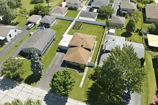 607 N Van Auken St, Elmhurst, IL 60126 - Photo 32