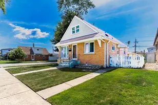 6158 S Normandy Ave, Chicago, IL 60638 - Photo 2