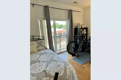 2352 W Byron Street #301, Chicago, IL 60618 - Photo 16