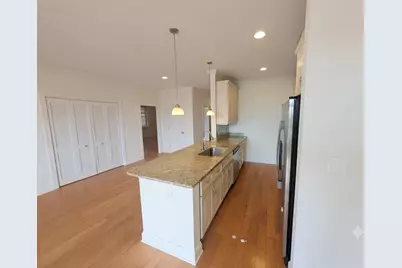 2352 W Byron Street #301, Chicago, IL 60618 - Photo 10