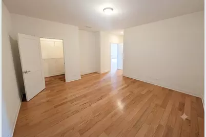 2352 W Byron Street #301, Chicago, IL 60618 - Photo 16