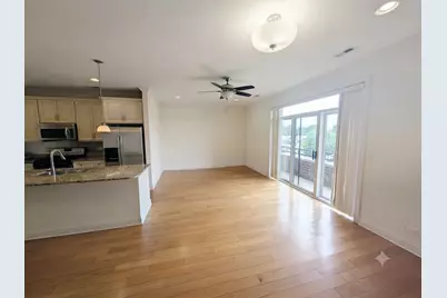 2352 W Byron Street #301, Chicago, IL 60618 - Photo 12