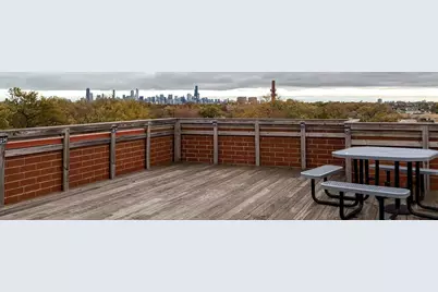 2352 W Byron Street #301, Chicago, IL 60618 - Photo 20