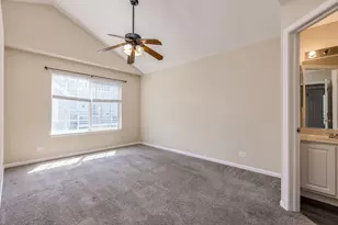 9465 Harrison St, Des Plaines, IL 60016 - Photo 18