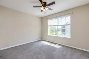 9465 Harrison St, Des Plaines, IL 60016 - Photo 16