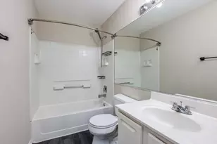 9465 Harrison St, Des Plaines, IL 60016 - Photo 26
