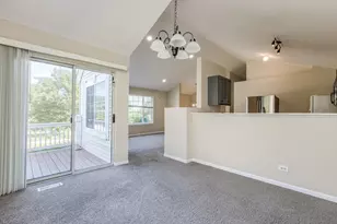 9465 Harrison St, Des Plaines, IL 60016 - Photo 8