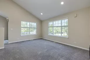 9465 Harrison St, Des Plaines, IL 60016 - Photo 10