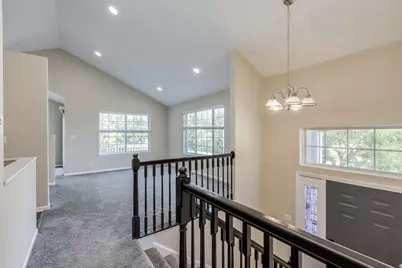 9465 Harrison Street #1-713, Des Plaines, IL 60016 - Photo 4