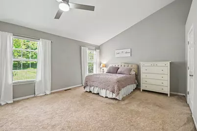 1102 Iron Horse Court, Elgin, IL 60124 - Photo 12