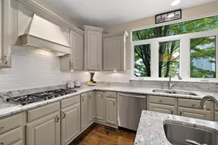 503 Barton Creek Dr, Lake in the Hills, IL 60156 - Photo 24
