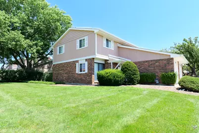 1105 Rhodes Court, Wheaton, IL 60189 - Photo 2