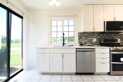 1105 Rhodes Court, Wheaton, IL 60189 - Photo 12