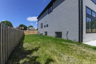 4333 Emerson Ave, Schiller Park, IL 60176 - Photo 44
