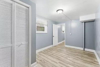 2507 W Coyle Avenue, Chicago, IL 60645 - Photo 26
