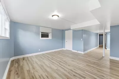 2507 W Coyle Avenue, Chicago, IL 60645 - Photo 22