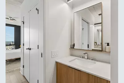 234 W Polk Street #2403, Chicago, IL 60605 - Photo 26