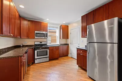 4014 N Central Park Avenue #1W, Chicago, IL 60618 - Photo 2