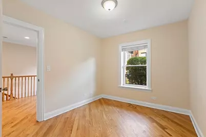 4014 N Central Park Avenue #1W, Chicago, IL 60618 - Photo 10