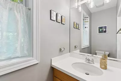 1661 Church Street, Evanston, IL 60201 - Photo 10