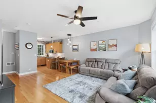 1661 Church St, Evanston, IL 60201 - Photo 10