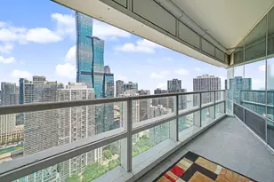 340 E Randolph St, Chicago, IL 60601 - Photo 6
