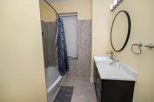 321 S Richmond St, Chicago, IL 60612 - Photo 14