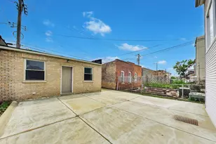 3019 S Normal Ave, Chicago, IL 60616 - Photo 10