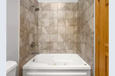 1390 River Oak Drive, Naperville, IL 60565 - Photo 18