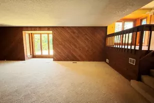 18348 Carriage Ln, Lansing, IL 60438 - Photo 4