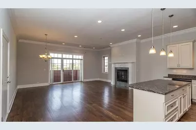 3917 N Western Avenue #3S, Chicago, IL 60618 - Photo 2