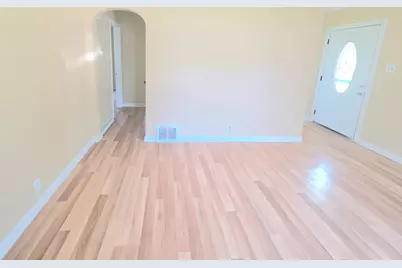 1312 Richmond Street, Joliet, IL 60435 - Photo 6
