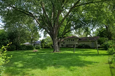 28W610 Lester Street, West Chicago, IL 60185 - Photo 18
