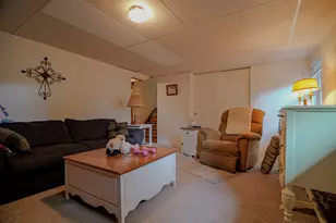 28W610 Lester St, West Chicago, IL 60185 - Photo 14