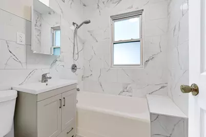 10243 S Parnell Avenue, Chicago, IL 60628 - Photo 10