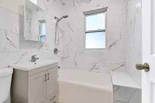 10243 S Parnell Ave, Chicago, IL 60628 - Photo 10